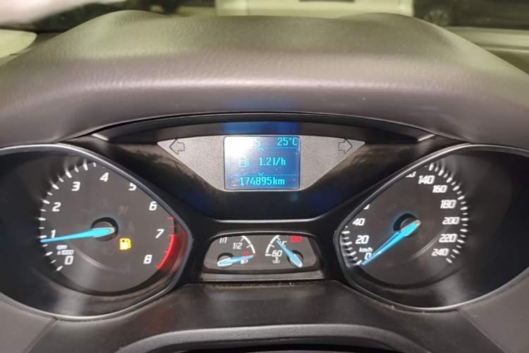 Used Ford Focus 2012 Hatchback 1.6L Automatic Fashion Edition Instrument Cluster