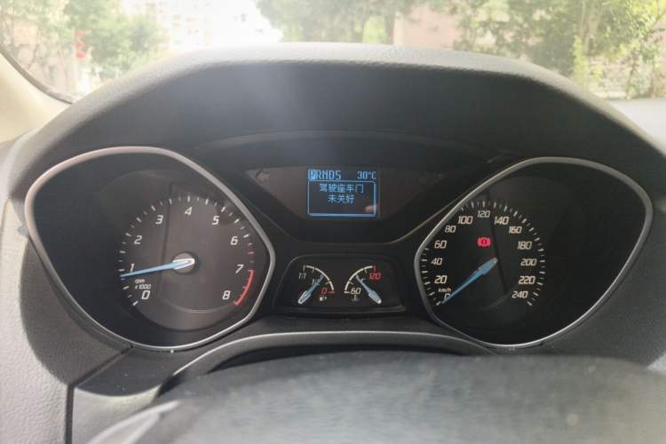 Used Ford Focus 2012 Sedan 1.6L Automatic Fashion Edition Instrument Cluster