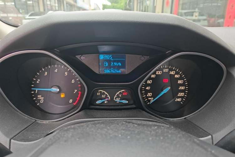 Used Ford Focus 2012 Sedan 1.6L Automatic Fashion Edition Instrument Cluster