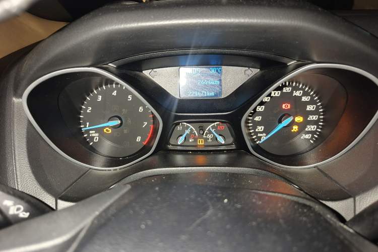Used Ford Focus 2012 Hatchback 1.6L Automatic Comfort Model Instrument Cluster