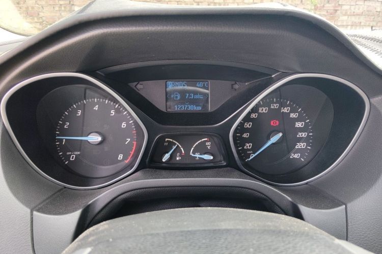 Used Ford Focus 2012 Hatchback 1.6L Automatic Fashion Edition Instrument Cluster