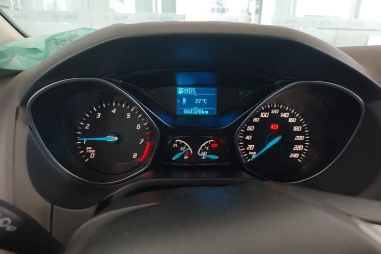 Used Ford Focus 2012 Hatchback 1.6L Automatic Fashion Edition Instrument Cluster