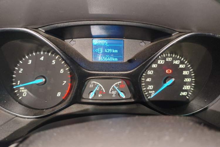 Used Ford Focus 2012 Hatchback 1.6L Automatic Fashion Edition Instrument Cluster