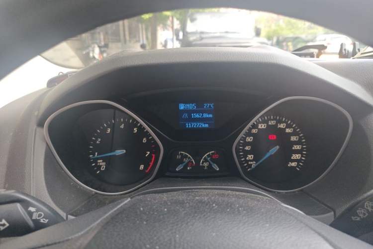 Used Ford Focus 2012 Hatchback 1.6L Automatic Fashion Edition Instrument Cluster