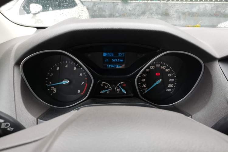Used Ford Focus 2012 Sedan 1.6L Automatic Comfort Model Instrument Cluster