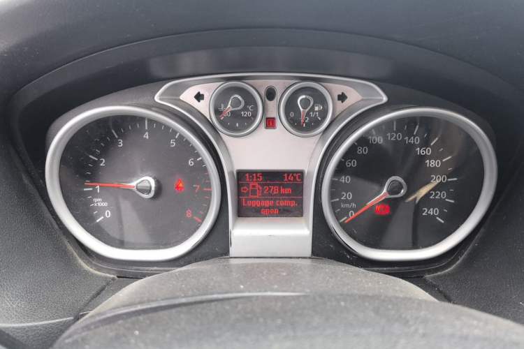 Used Ford Focus 2012 Hatchback Classic 1.8L Manual Base Model Instrument Cluster
