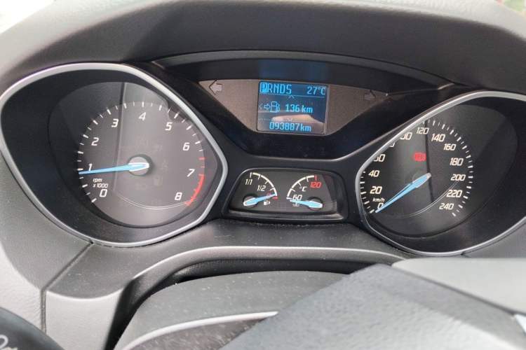 Used Ford Focus 2012 Sedan 1.6L Automatic Fashion Edition Instrument Cluster