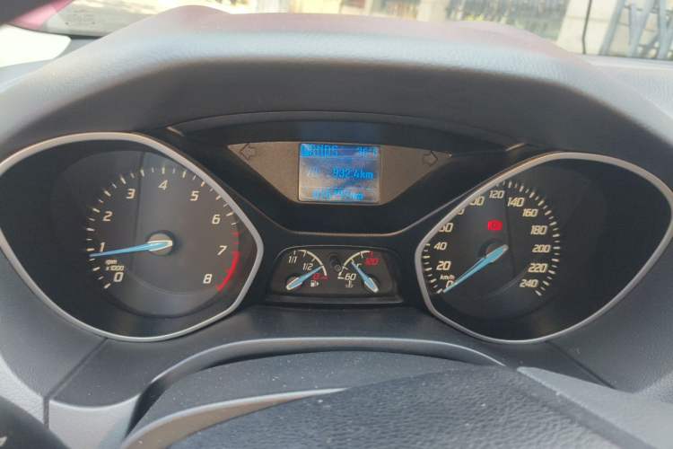 Used Ford Focus 2012 Hatchback 1.6L Automatic Comfort Model Instrument Cluster