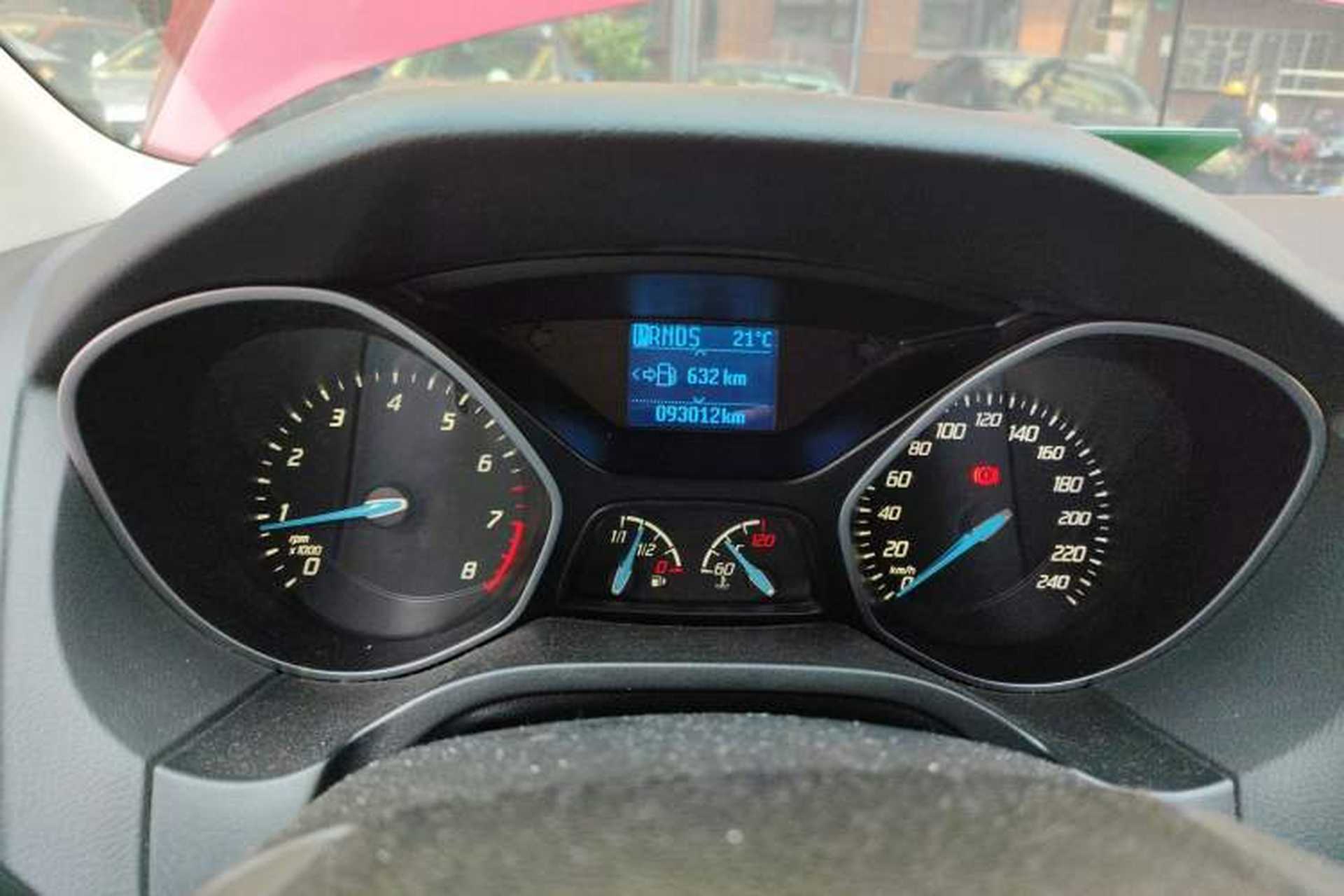 Used Ford Focus 2012 Hatchback 1.6L Automatic Fashion Edition Instrument Cluster