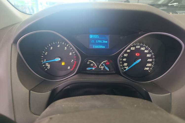 Used Ford Focus 2012 Sedan 1.6L Automatic Comfort Model Instrument Cluster