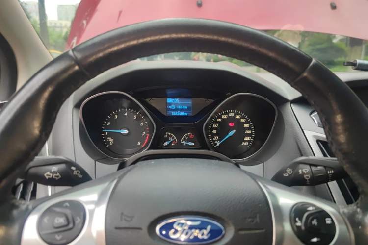 Used Ford Focus 2012 Sedan 1.6L Automatic Fashion Edition Instrument Cluster