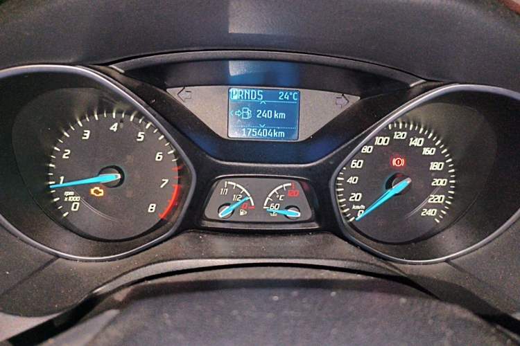 Used Ford Focus 2012 Sedan 1.6L Automatic Fashion Edition Instrument Cluster