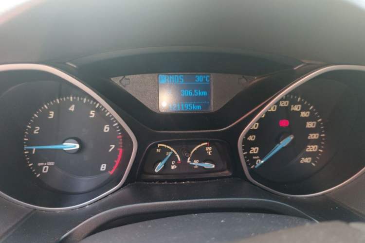 Used Ford Focus 2012 Sedan 1.6L Automatic Comfort Model Instrument Cluster