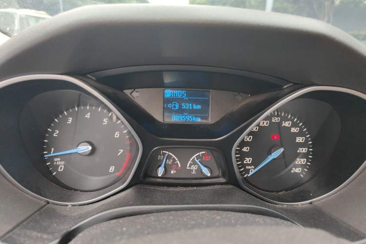 Used Ford Focus 2012 Hatchback 1.6L Automatic Fashion Edition Instrument Cluster