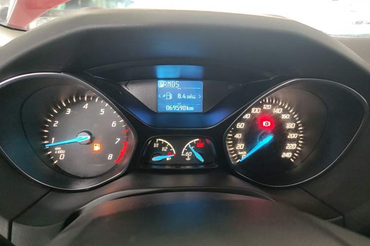 Used Ford Focus 2012 Hatchback 1.6L Automatic Fashion Edition Instrument Cluster