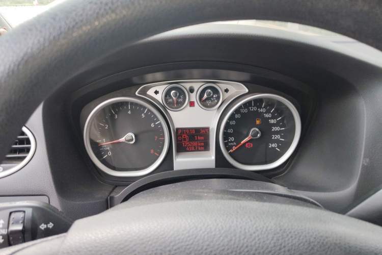 Used Ford Focus 2012 Hatchback Classic 1.8L Automatic Base Model Instrument Cluster