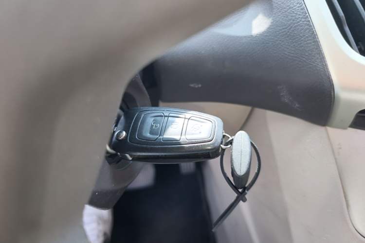 Used Ford Focus 2012 Sedan 1.6L Automatic Comfort Model Interior 1