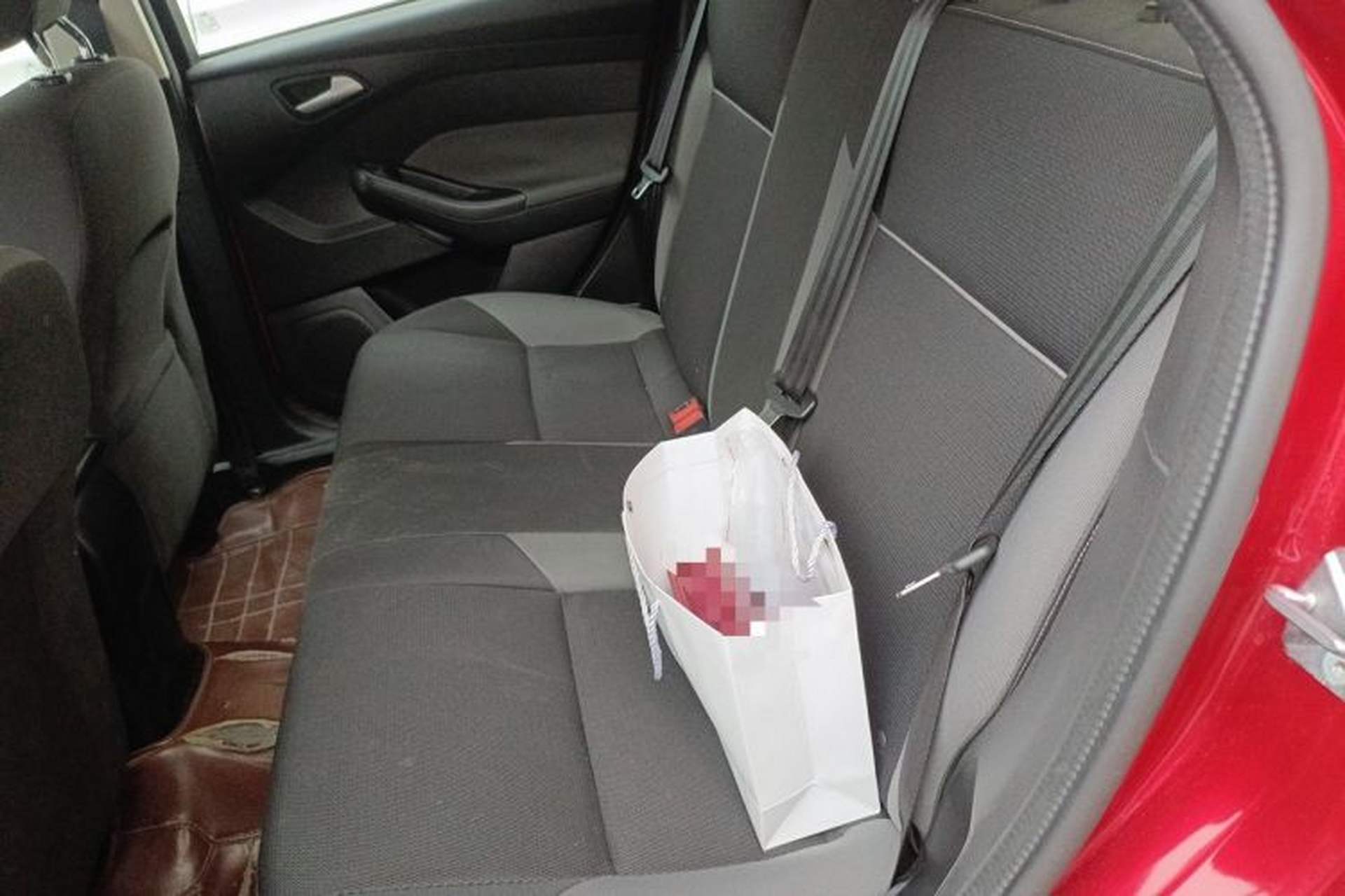 Used Ford Focus 2012 Hatchback 1.6L Automatic Comfort Model Interior 4