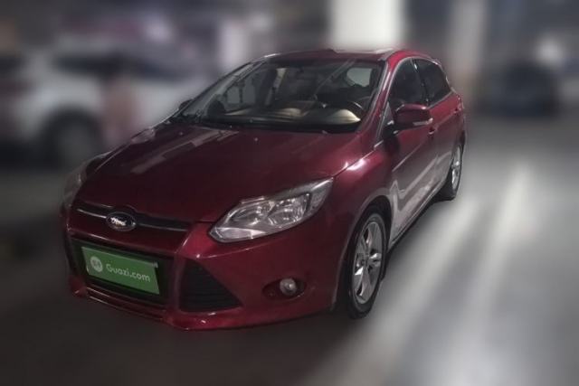 Ojetý Ford Focus 2012 Hatchback 1.6L Manual Fashion Edition