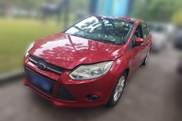 Ford Focus 2012 Sedan 1.6L Automatic Comfort Model с пробегом