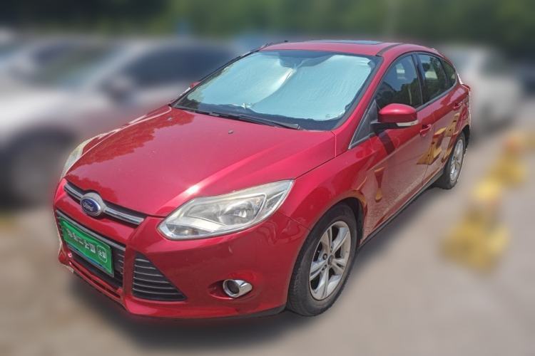 Used Ford Focus 2012 Hatchback 1.6L Manual Fashion Edition Guazi used car, China used car export, Used car for sale, Used cars, Cheapest cars for sale