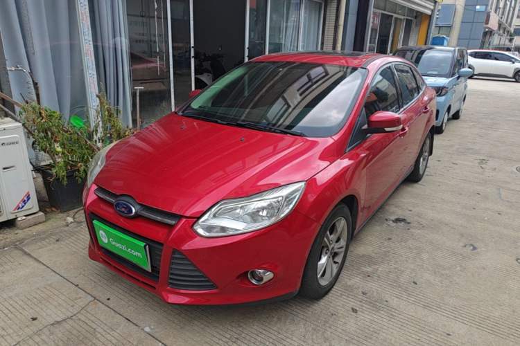 Used Ford Focus 2012 Sedan 1.6L Automatic Fashion Edition Guazi used car, China used car export, Used car for sale, Used cars, Cheapest cars for sale