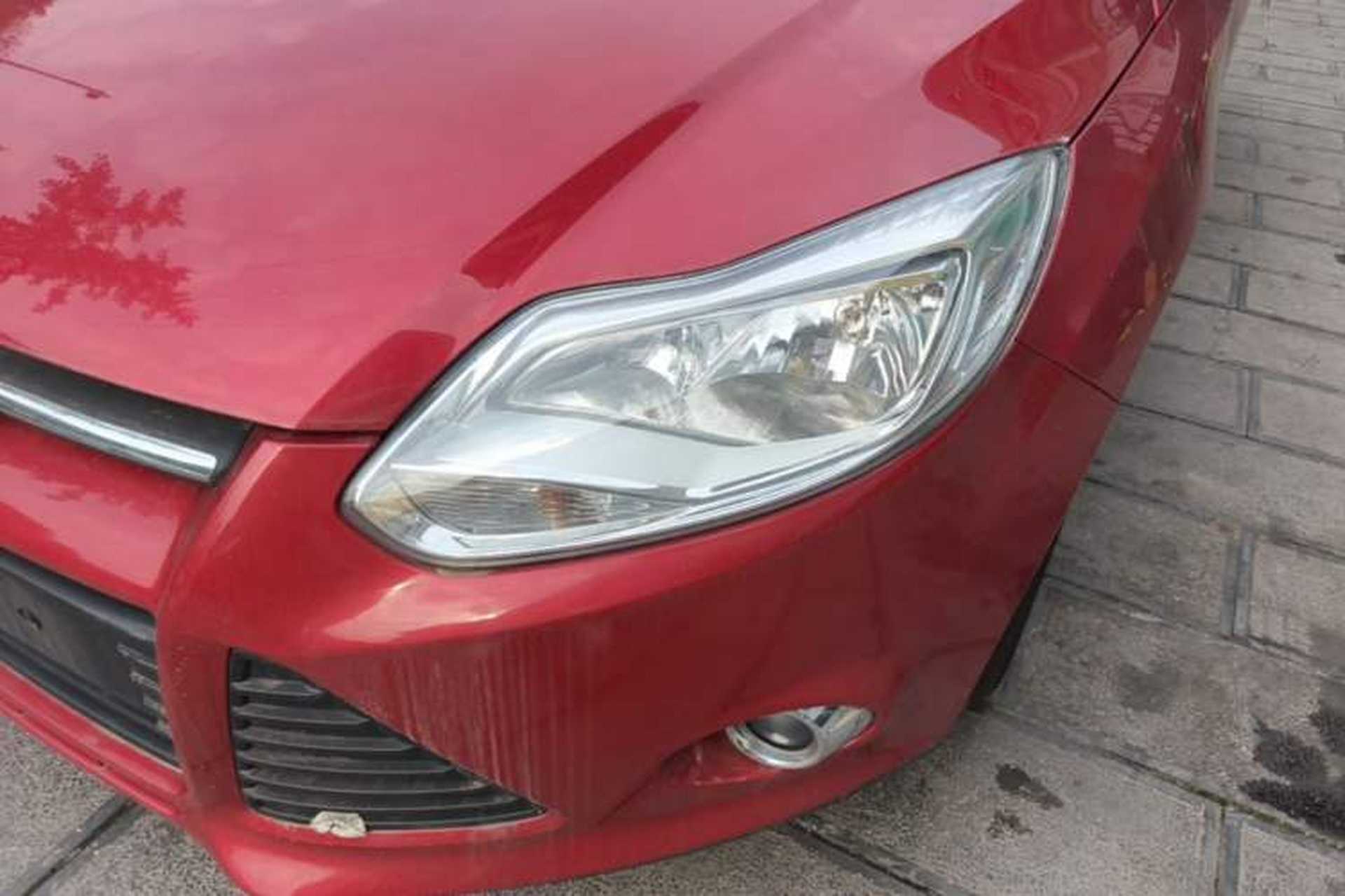 Used Ford Focus 2012 Hatchback 1.6L Automatic Fashion Edition Left Front Headlight
