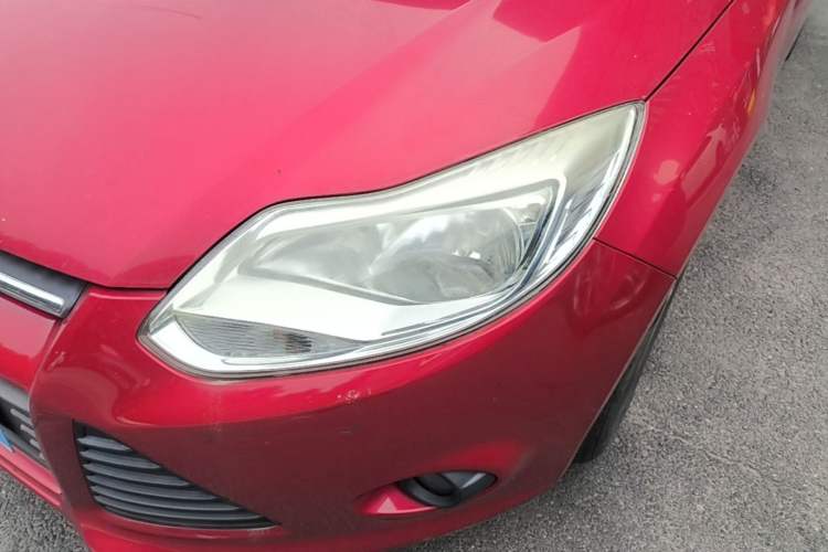 Used Ford Focus 2012 Sedan 1.6L Automatic Comfort Model Left Front Headlight
