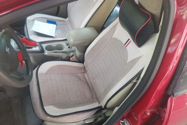Used Ford Focus 2012 Sedan 1.6L Automatic Comfort Model Left Front Seat