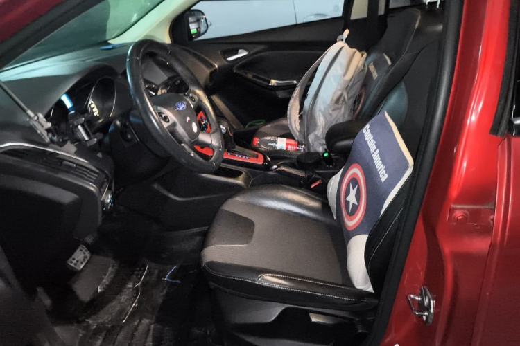 Used Ford Focus 2012 Hatchback 1.6L Automatic Fashion Edition Left Front Seat