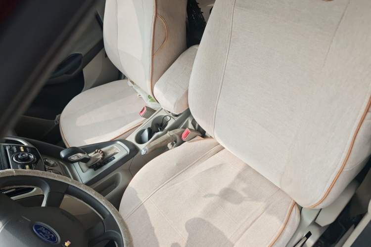 Used Ford Focus 2012 Sedan 1.6L Automatic Comfort Model Left Front Seat