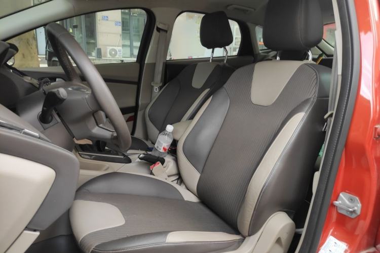 Used Ford Focus 2012 Hatchback 1.6L Manual Fashion Edition Left Front Seat