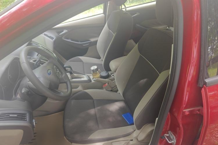 Used Ford Focus 2012 Sedan 1.6L Automatic Comfort Model Left Front Seat