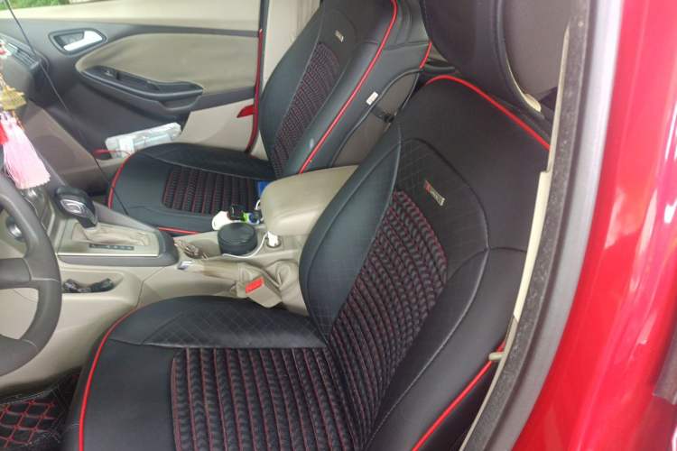 Used Ford Focus 2012 Sedan 1.6L Automatic Comfort Model Left Front Seat