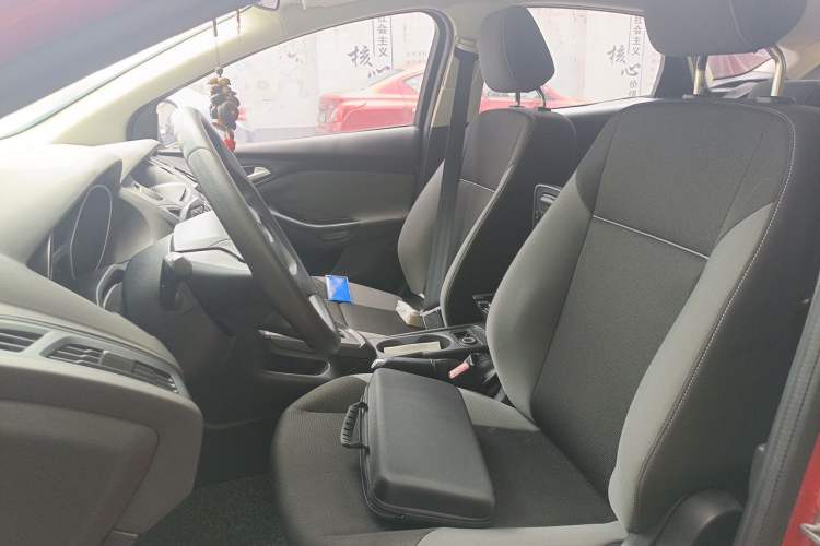 Used Ford Focus 2012 Hatchback 1.6L Automatic Comfort Model Left Front Seat
