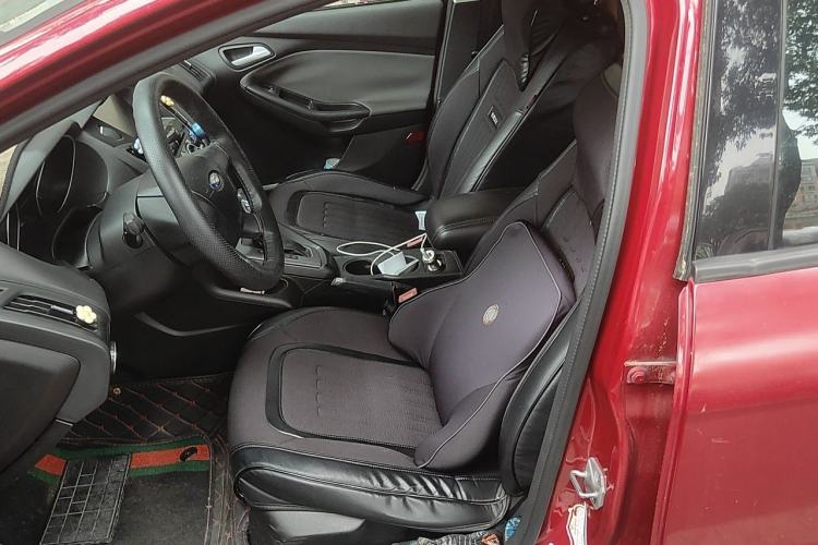 Used Ford Focus 2012 Hatchback 1.6L Automatic Comfort Model Left Front Seat
