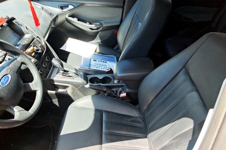 Used Ford Focus 2012 Hatchback 1.6L Automatic Comfort Model Left Front Seat