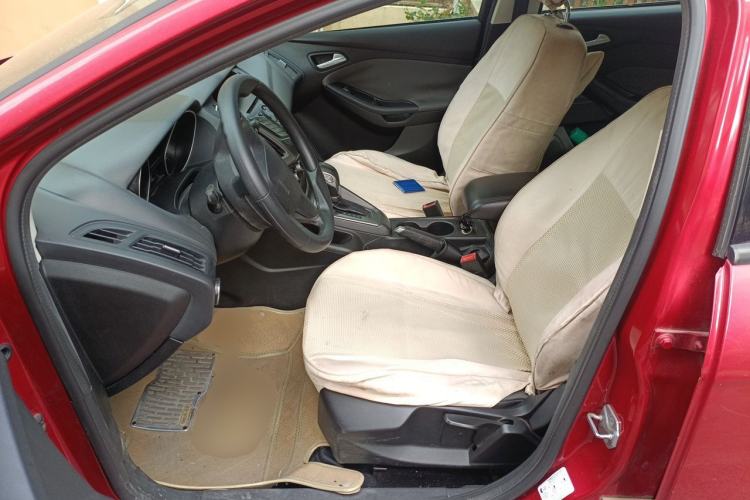 Used Ford Focus 2012 Hatchback 1.6L Automatic Comfort Model Left Front Seat