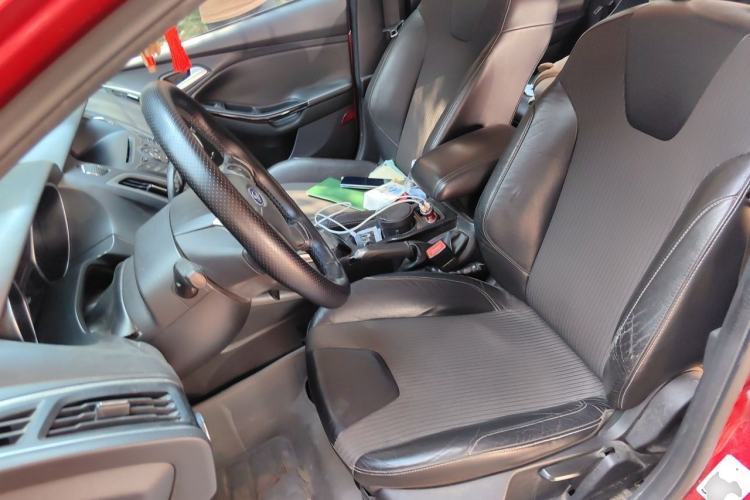 Used Ford Focus 2012 Hatchback 1.6L Automatic Fashion Edition Left Front Seat