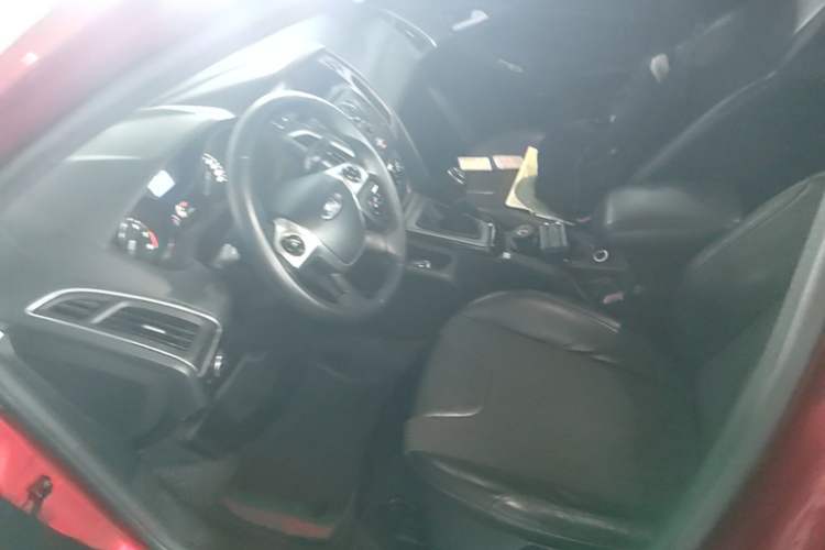 Used Ford Focus 2012 Hatchback 1.6L Manual Fashion Edition Left Front Seat