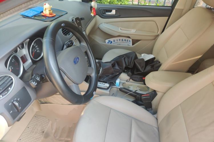 Used Ford Focus 2012 Hatchback Classic 1.8L Automatic Fashion Edition Left Front Seat
