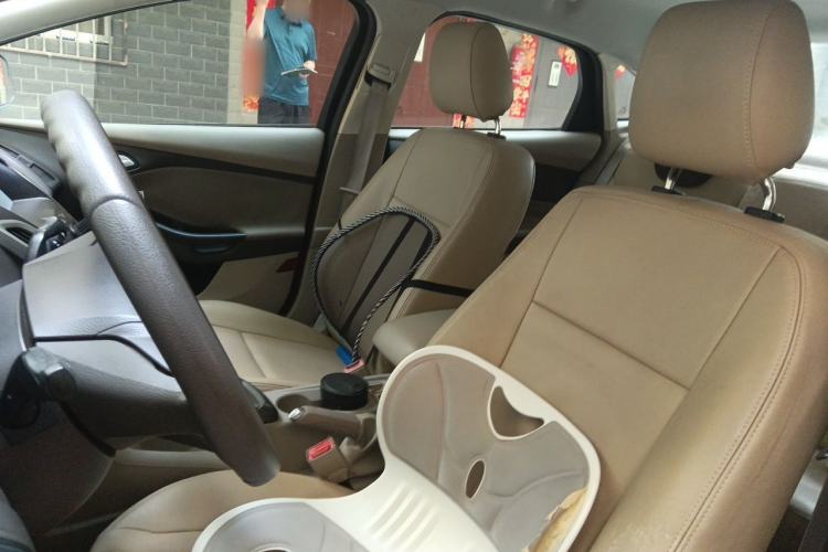 Used Ford Focus 2012 Sedan 1.6L Automatic Comfort Model Left Front Seat