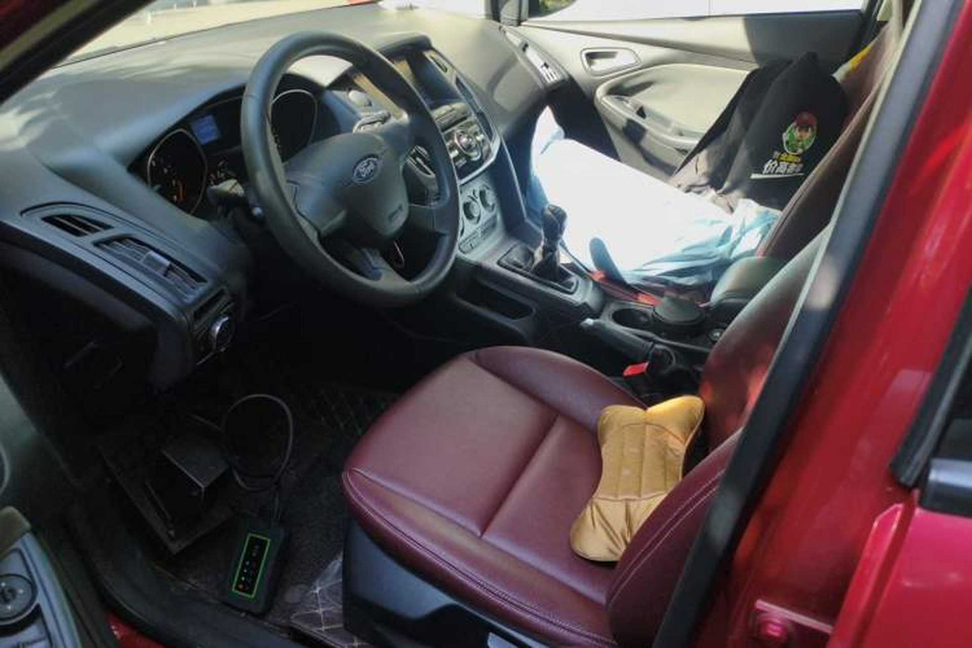 Used Ford Focus 2012 Hatchback 1.6L Manual Comfort Model Left Front Seat