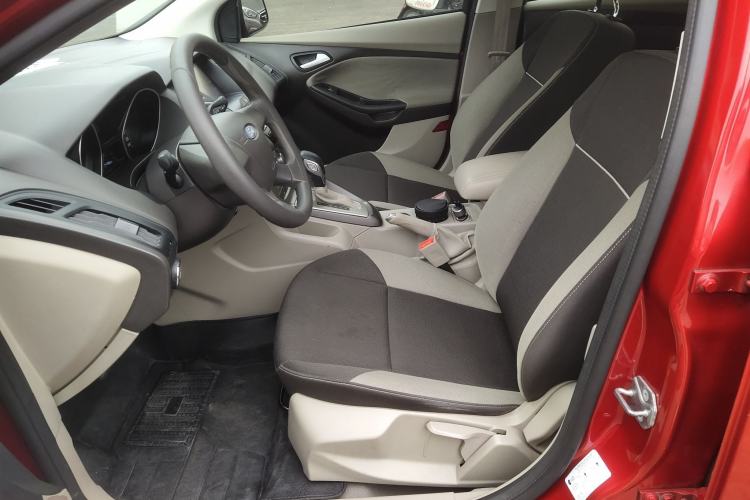Used Ford Focus 2012 Sedan 1.6L Automatic Comfort Model Left Front Seat