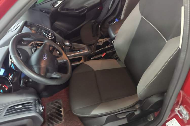 Used Ford Focus 2012 Hatchback 1.6L Automatic Comfort Model Left Front Seat