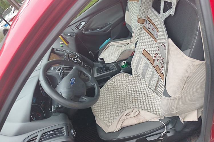 Used Ford Focus 2012 Hatchback 1.6L Manual Comfort Model Left Front Seat