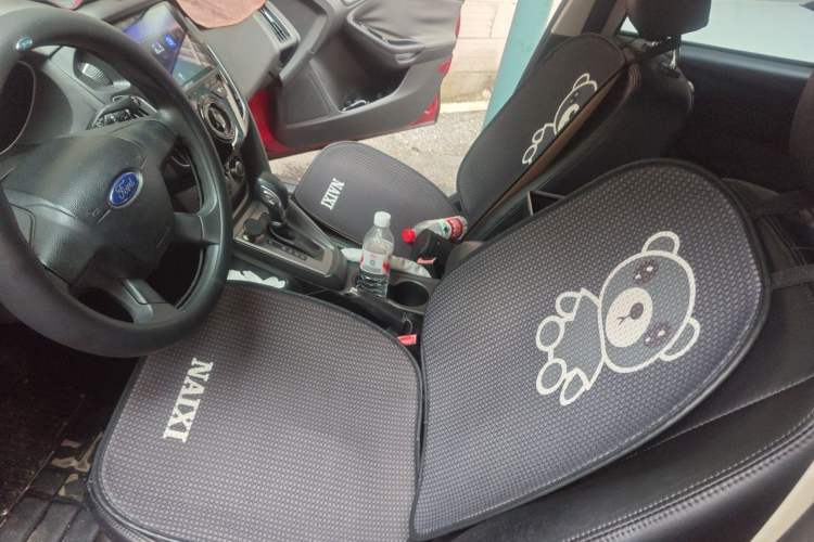 Used Ford Focus 2012 Hatchback 1.6L Automatic Fashion Edition Left Front Seat