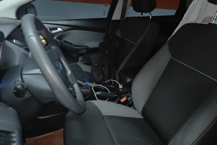 Used Ford Focus 2012 Hatchback 1.6L Automatic Comfort Model Left Front Seat