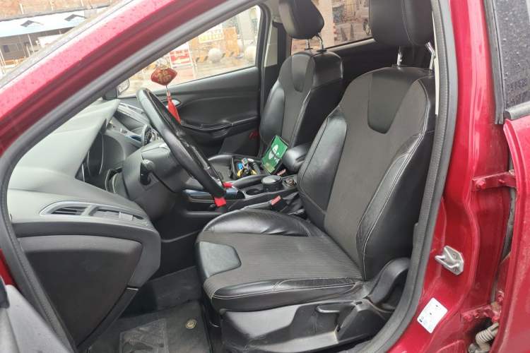 Used Ford Focus 2012 Hatchback 1.6L Automatic Fashion Edition Left Front Seat