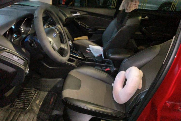Used Ford Focus 2012 Hatchback 1.6L Automatic Comfort Model Left Front Seat